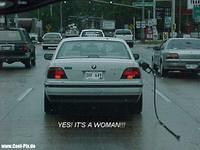 Witzige-Bilder Frauen und Autos